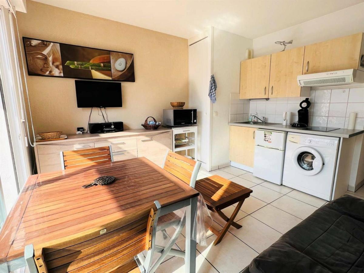 Appartement T1 Bis Avec Terrasse Et Piscine A Cambo-Les-Bains, 1 Chambre, Parking Prive - Fr-1-495-4 Luaran gambar