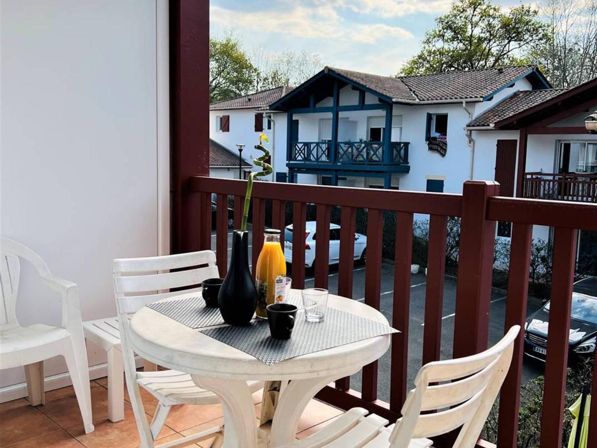 Appartement T1 Bis Avec Terrasse Et Piscine A Cambo-Les-Bains, 1 Chambre, Parking Prive - Fr-1-495-4 Luaran gambar